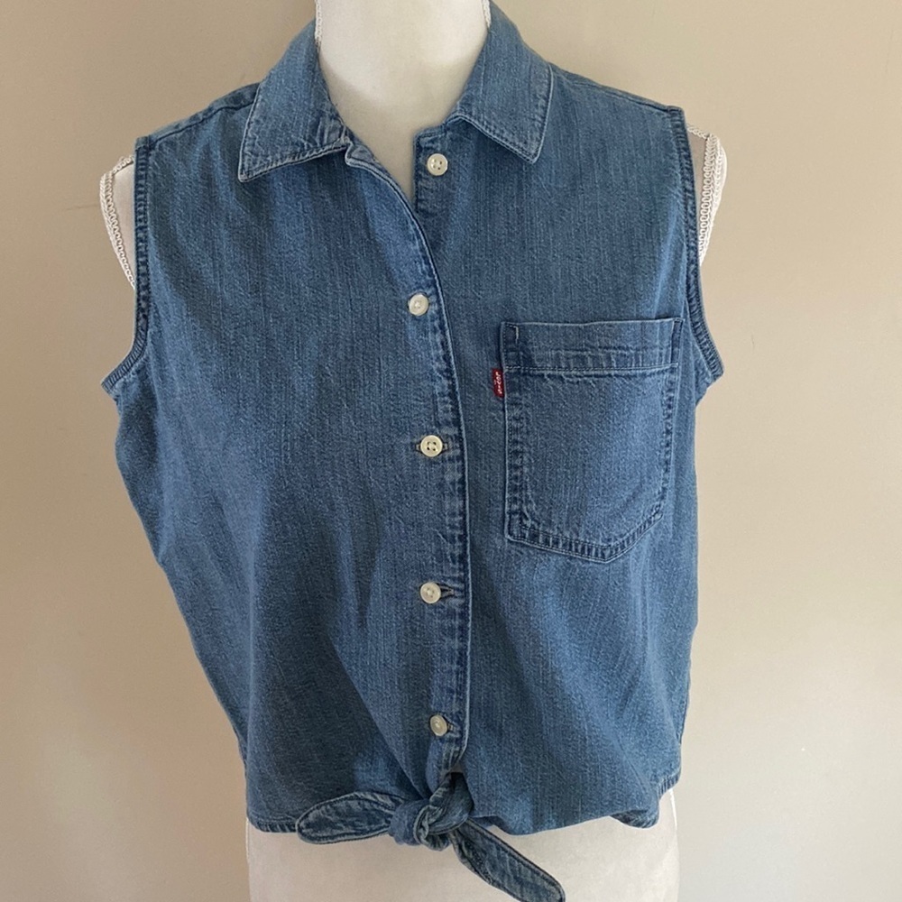 Levi’s Denim Crop Top S